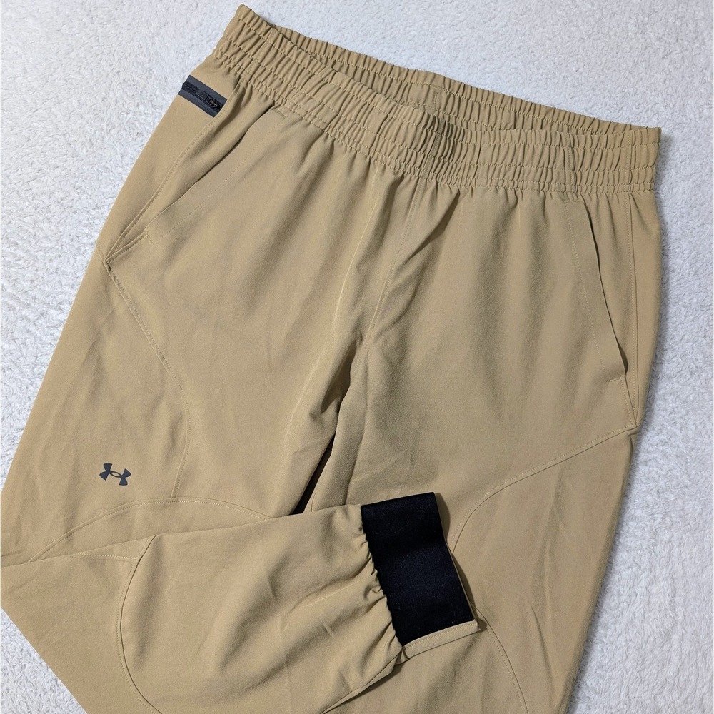 NEW Women's M Under Armour Jogger Pants 1376926 Loose Fit Unstoppable Tan Khaki